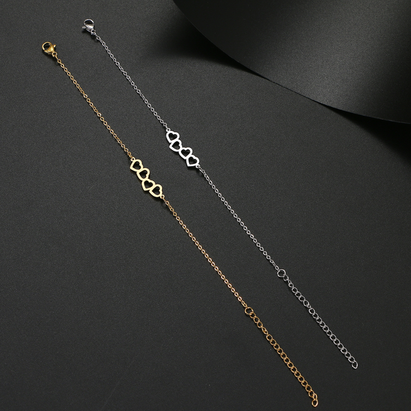 Herzarmband silber metall | Geschenk Freundin Frau | Armkettchen zierlich mit Herzen | Freundschaftsarmband